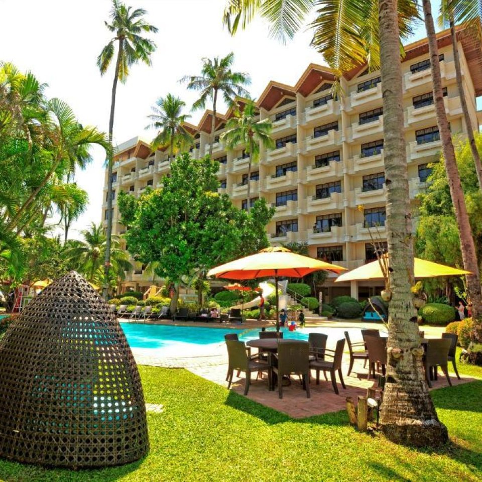 Costabella Tropical Beach Resort | Molamola.travel