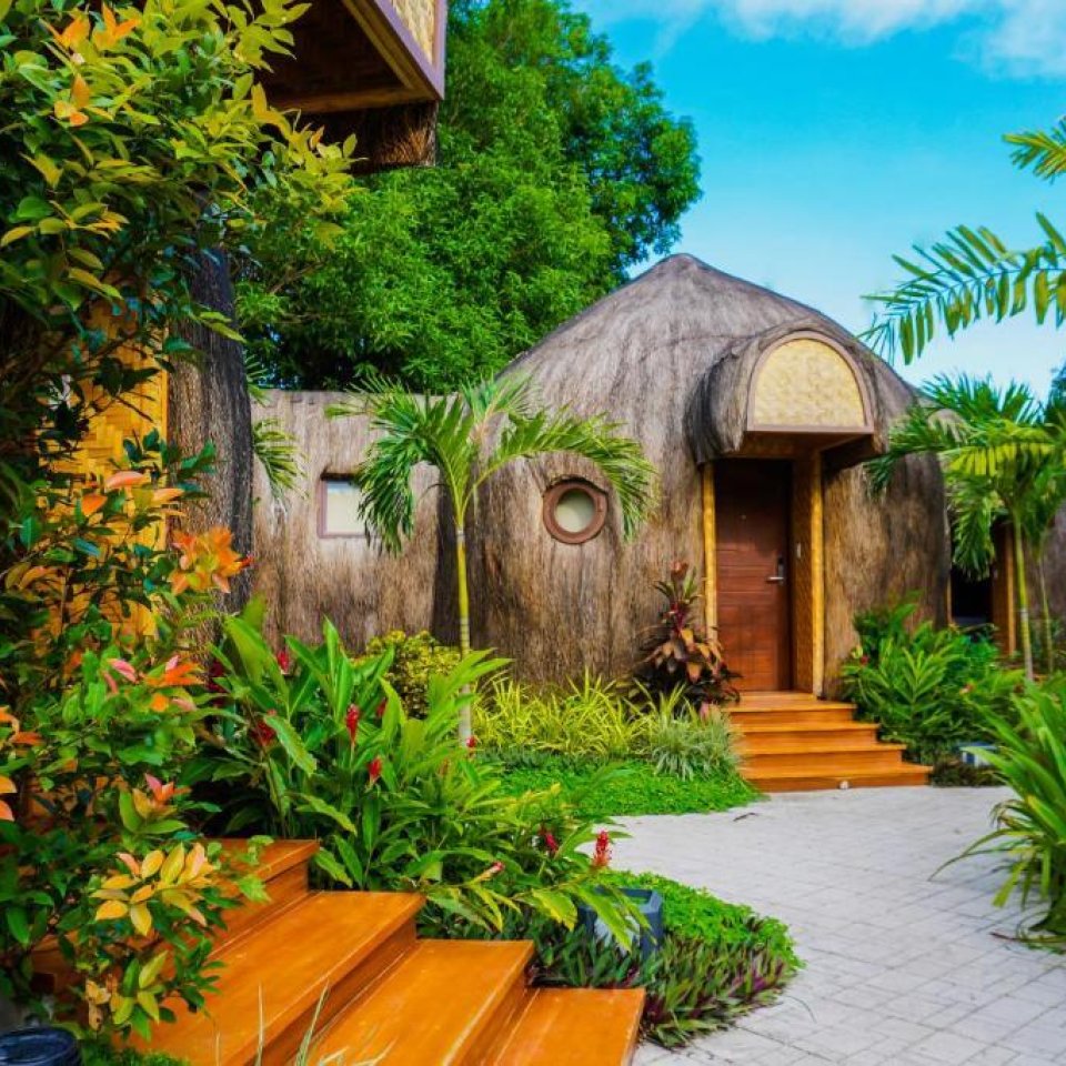 UNWND Boutique Hotel Dumaguete | Mola Mola Travel