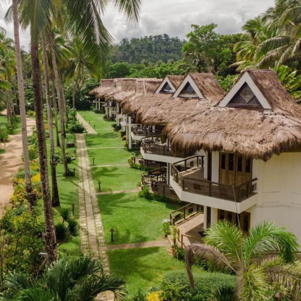 Daluyon Beach and Mountain Resort | Molamola.travel