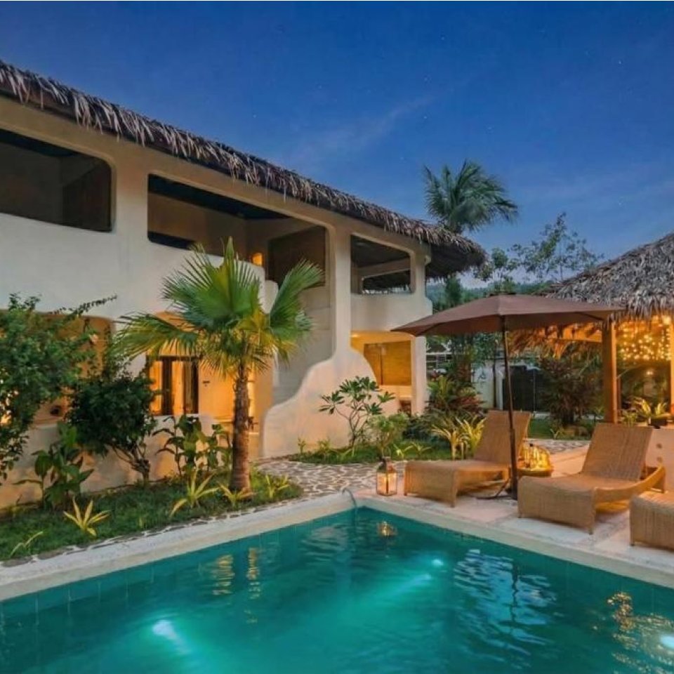 Parrots Boutique Resort | Molamola.travel