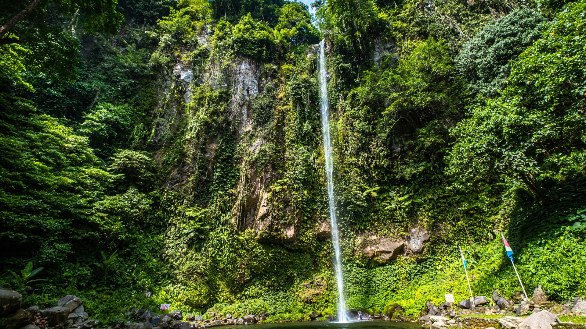 Katibawasan Falls Camiguin | Molamola.travel