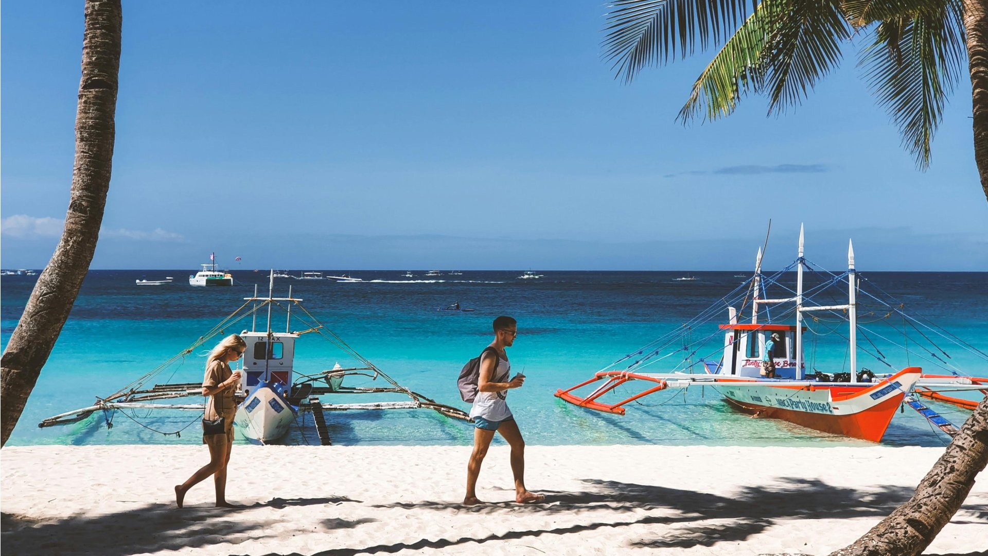 White beach Boracay | Mola Mola Travel
