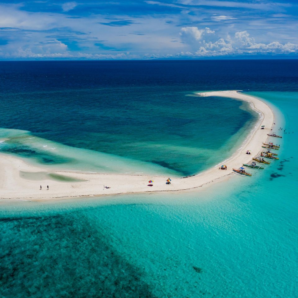 White Island Camiguin Filipijnen | Molamola.travel